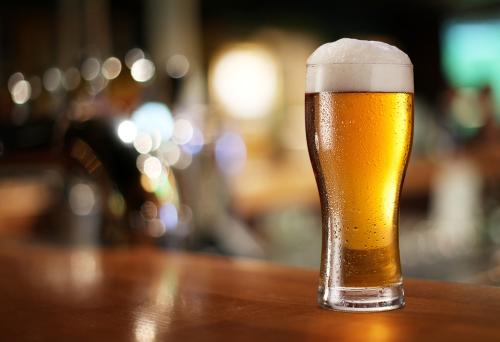 1539141578850621.jpg 啤酒進(jìn)口報關(guān)