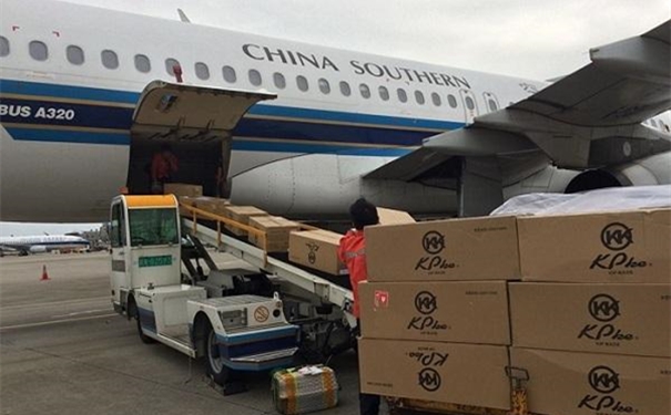 1618827727416965.jpg 寧波空運(yùn)清關(guān)代理公司