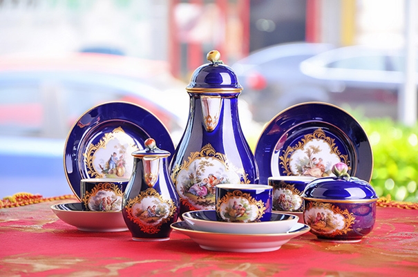 瓷器進(jìn)口清關(guān) 瓷器進(jìn)口清關(guān)一定要了解的知識_副本.jpg