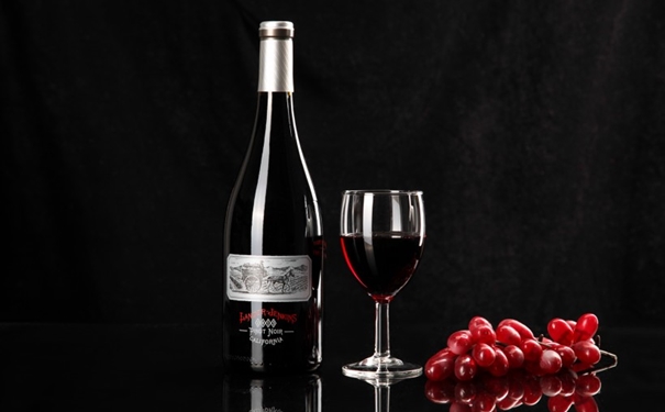 1628675183871438.jpg 上海紅酒進(jìn)口報關(guān)公司-紅酒進(jìn)口所需資料_副本.jpg