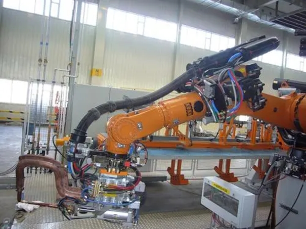 1631181924409074.jpg 二手機械設(shè)備清關(guān)