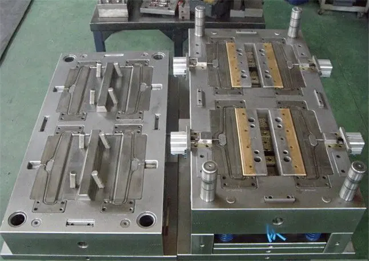 1649413176894120.png 舊模具進(jìn)口報(bào)關(guān)代理_副本.png