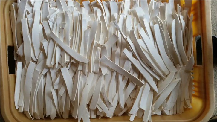 1651225357200629.png 越南進(jìn)口干木薯片報關(guān) (2)_副本.png