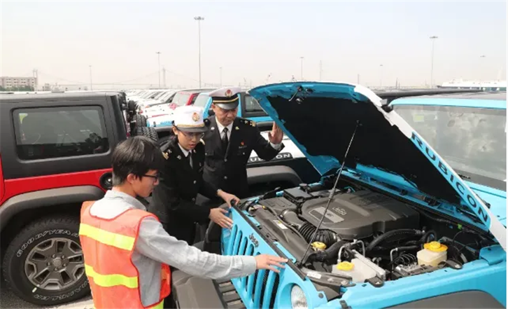 1655201926973962.png 二手車出口報(bào)關(guān)公司 (2).png