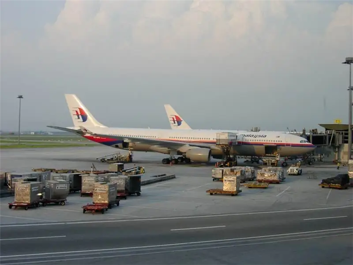 1657790080521910.png 深圳寶安機(jī)場(chǎng)報(bào)關(guān)公司推薦.png