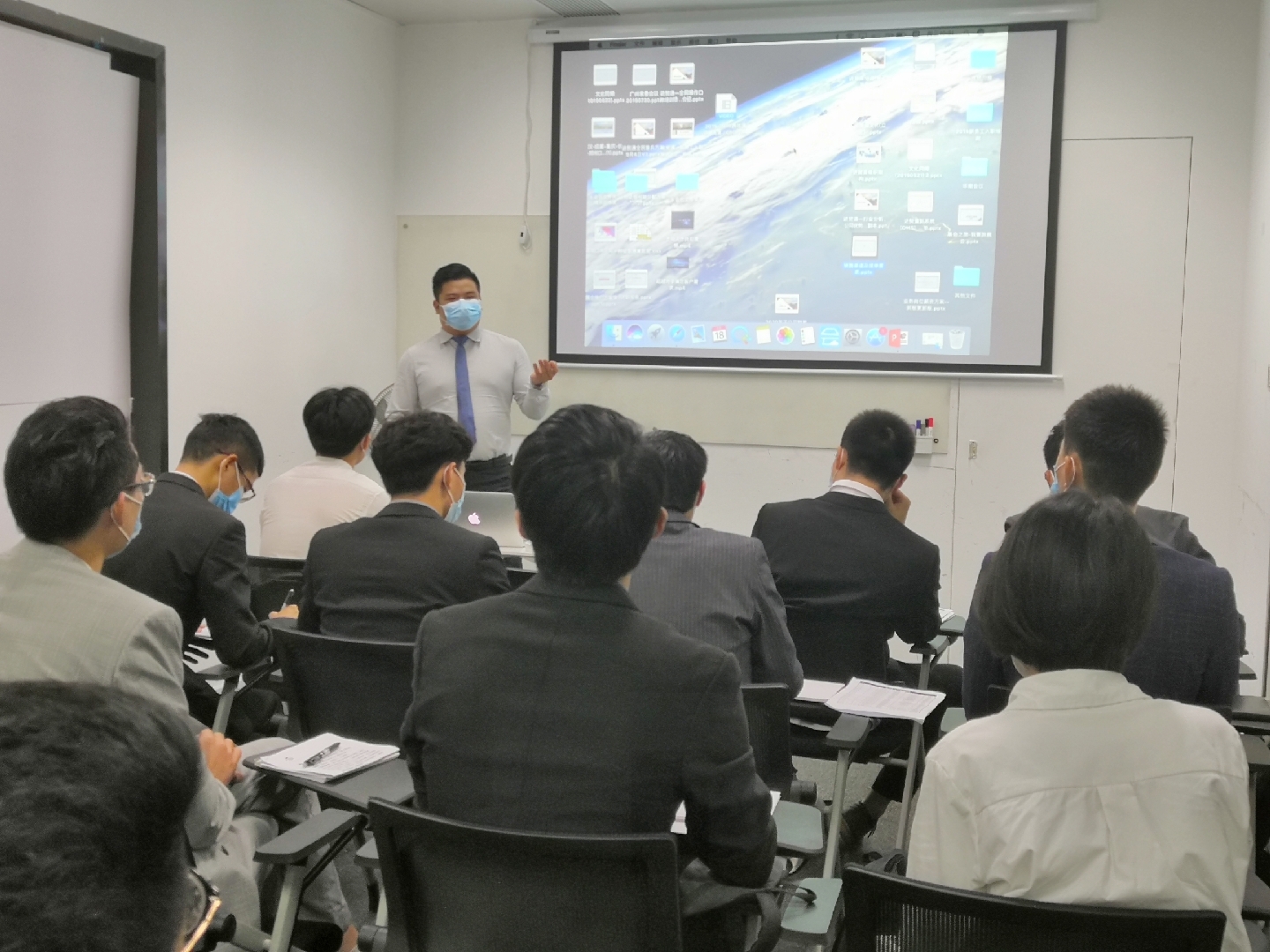 萬享進(jìn)貿(mào)通報關(guān)公司